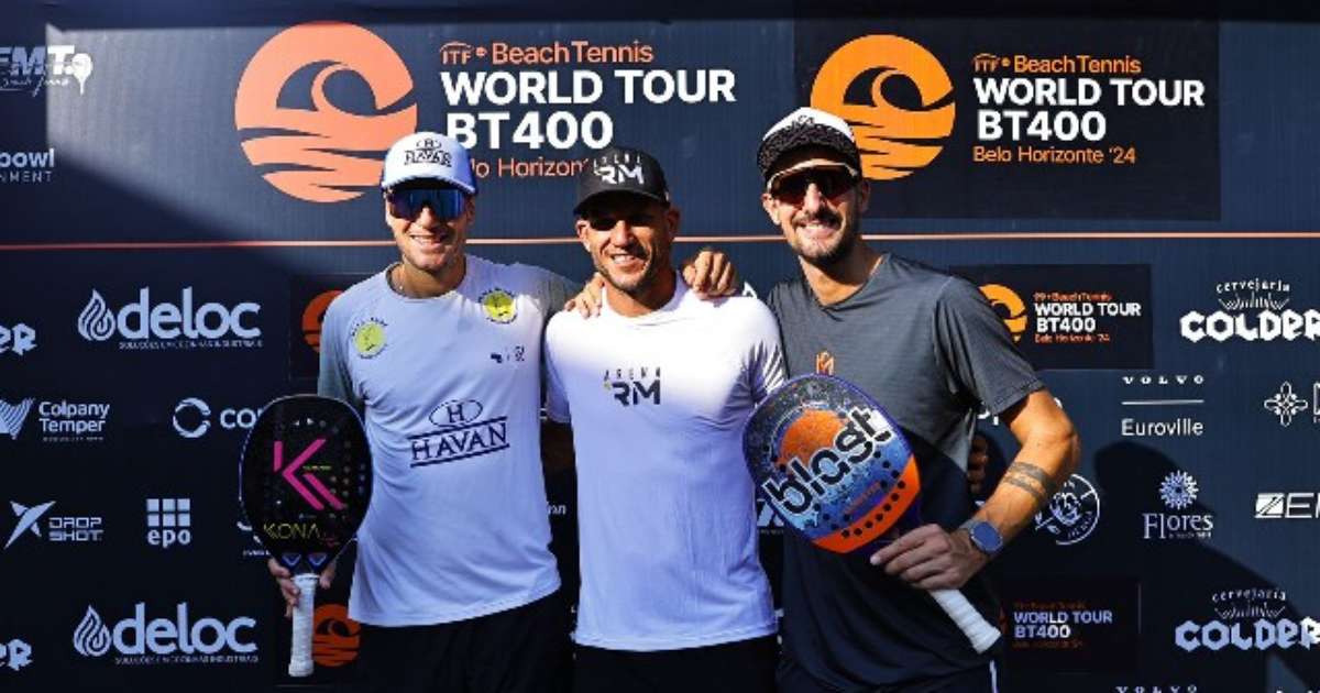 Michele Cappelletti e André Baran competindo no ITF BT 400 de beach tennis em Belo Horizonte.