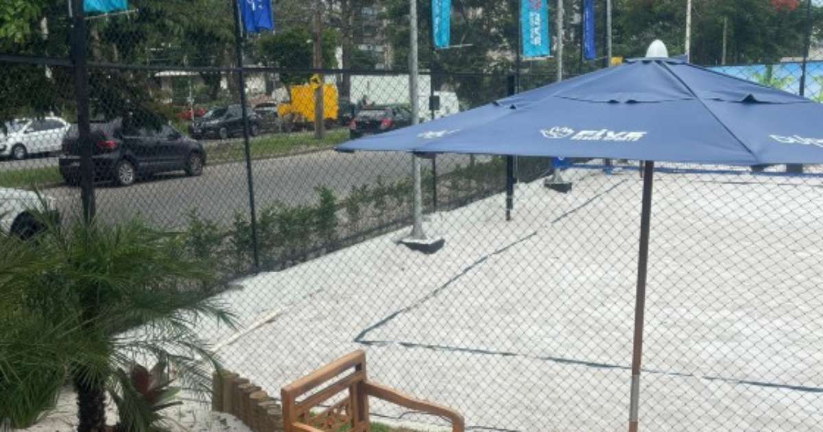 Inauguração do CT Smash, centro de beach tennis com quadras modernas e atividades para a comunidade.