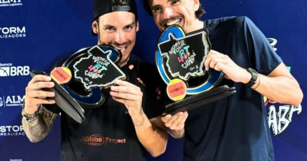 Jogadores de Beach Tennis competindo no World Tour BT 400 em Cuiabá.